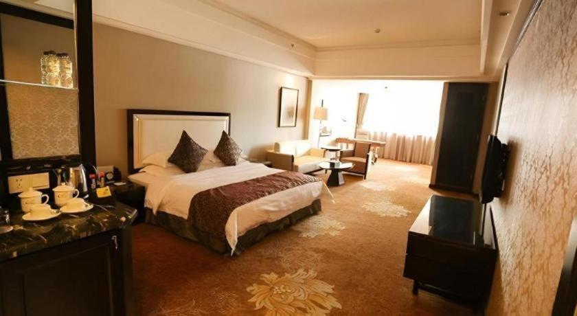 Country Garden Phoenix Hotel Shenyang Exterior foto